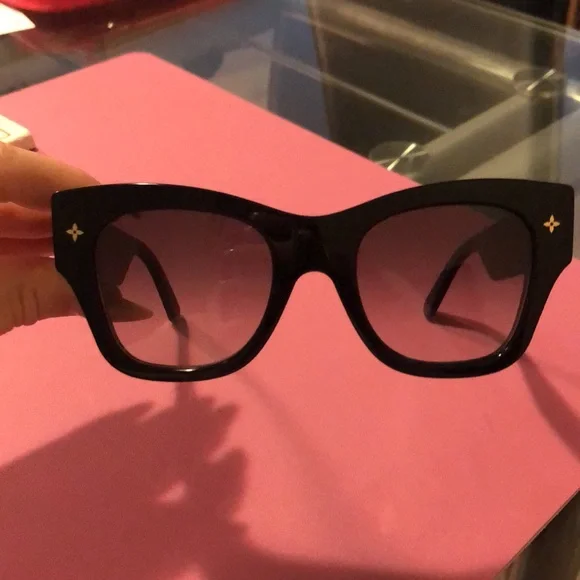 Louis Vuitton rendez-vous cat eye sunglasses - Picture 4 of 12